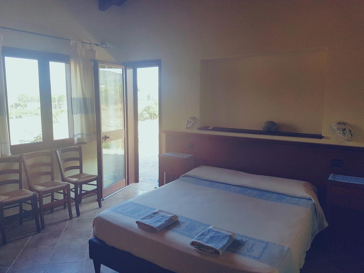Perdaxius Agriturismo Gennemara B&B מראה חיצוני תמונה