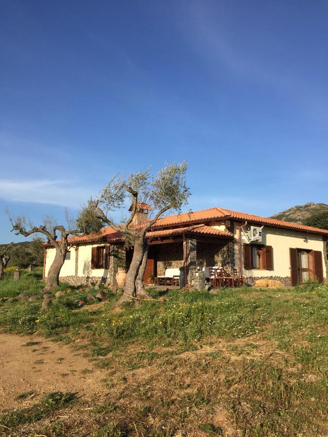 Perdaxius Agriturismo Gennemara B&B מראה חיצוני תמונה
