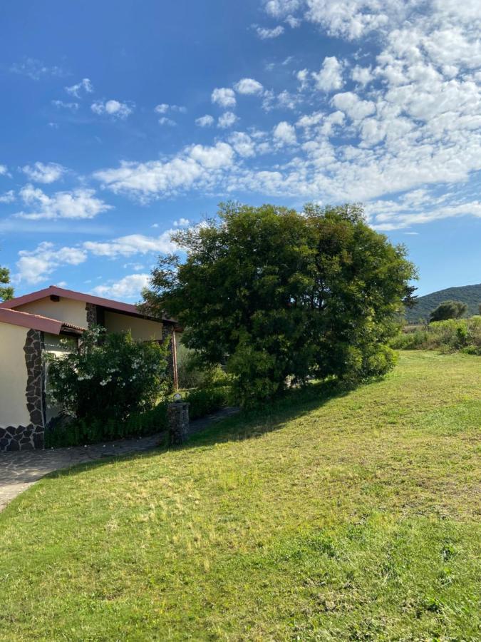 Perdaxius Agriturismo Gennemara B&B מראה חיצוני תמונה